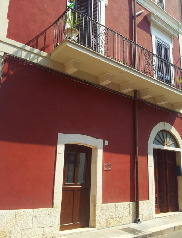 Suite Carducci B&B - Residence Рутилиано Екстериор снимка