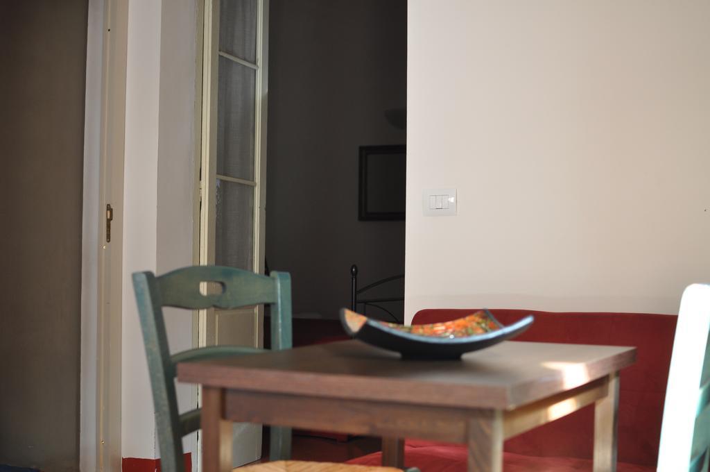 Suite Carducci B&B - Residence Рутилиано Екстериор снимка